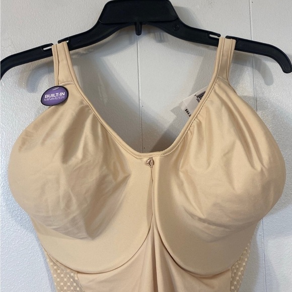 Bali Women’s Shapewear Firm Control Body Shaper Built-in Minimizer NWT  42DDD - Picture 7 of 11